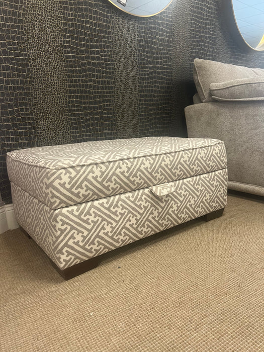 Lucy large storage ottoman