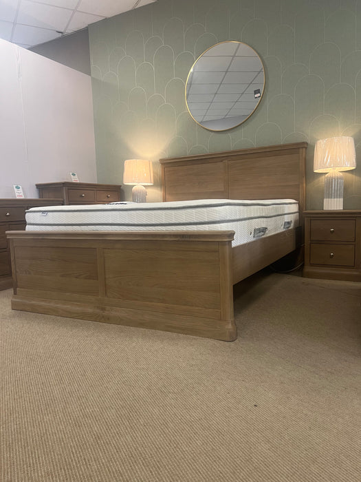 Toulouse Solid Oak Bedframe