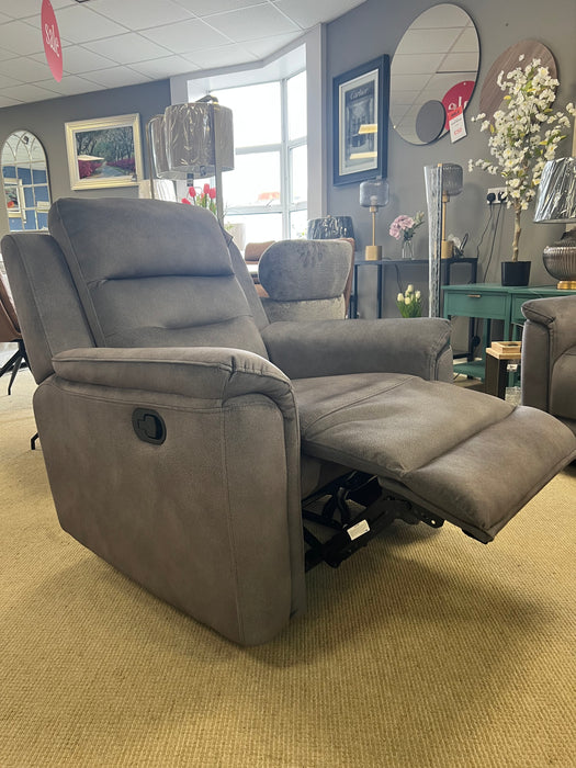 Colorado Steel Manual Reclining Armchair
