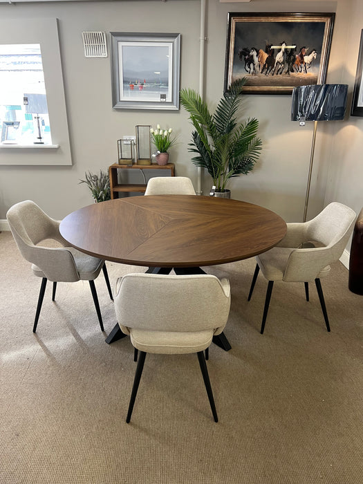 Boston Smoked Oak 1.5 Round Table With Four Natural Dining Chairs