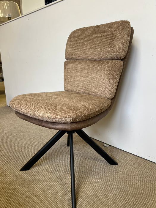 Eclipse dining table with 6 swivel chairs