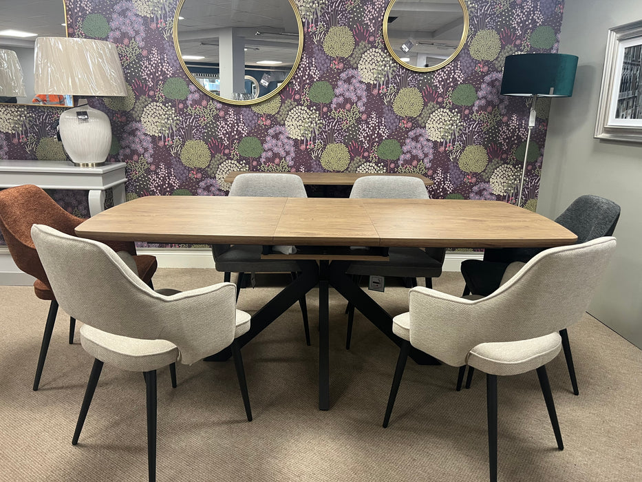 Boston rustic oak extendable table with 6 chairs