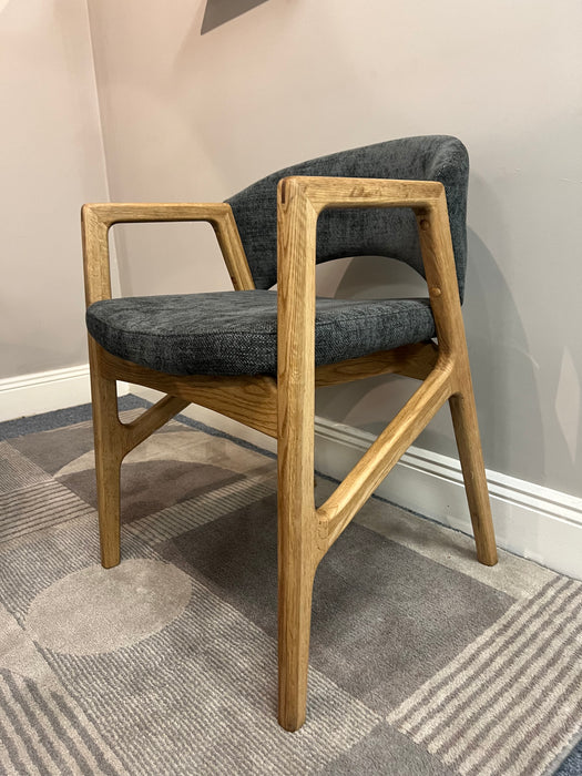 Onyx table and four dining chairs