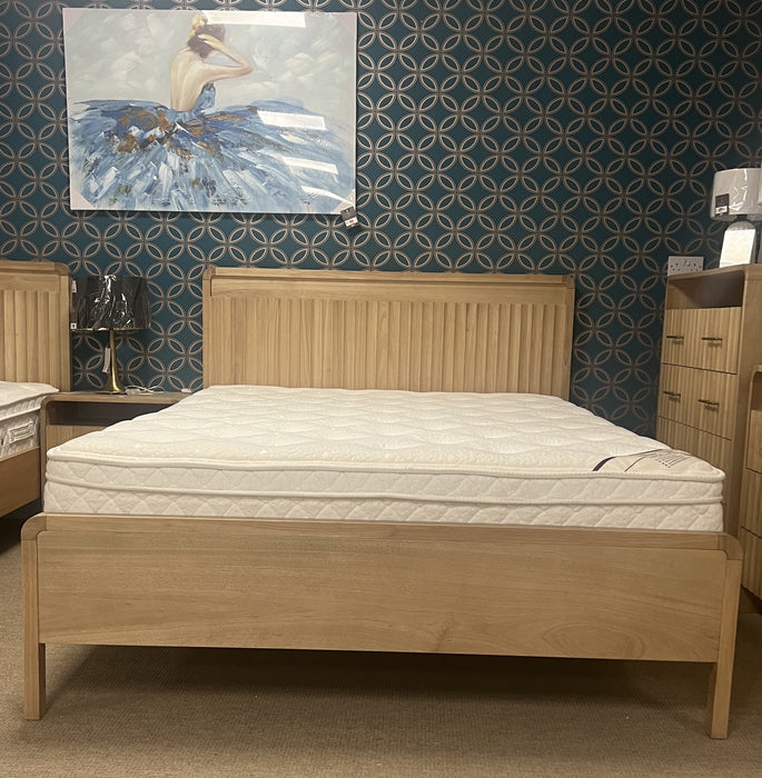 Riveo Oak Veneered Bedframe