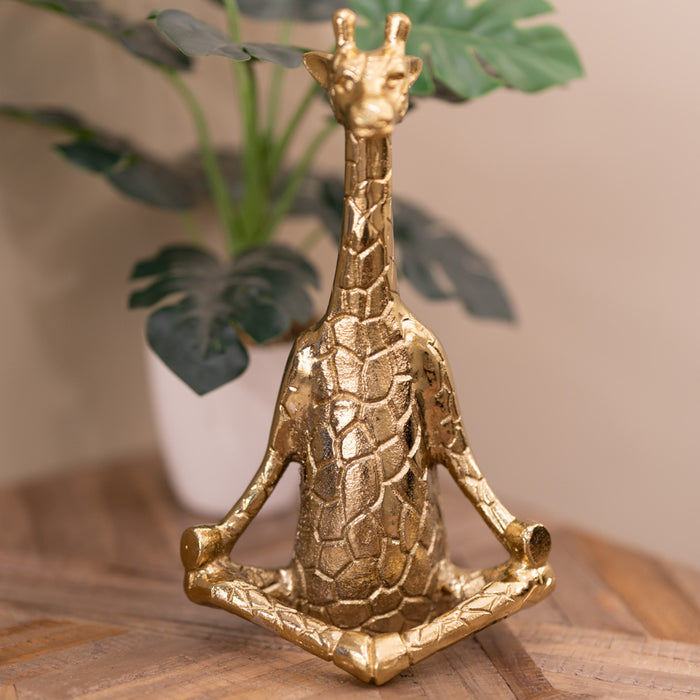 Safari Giraffe Sitting Gold