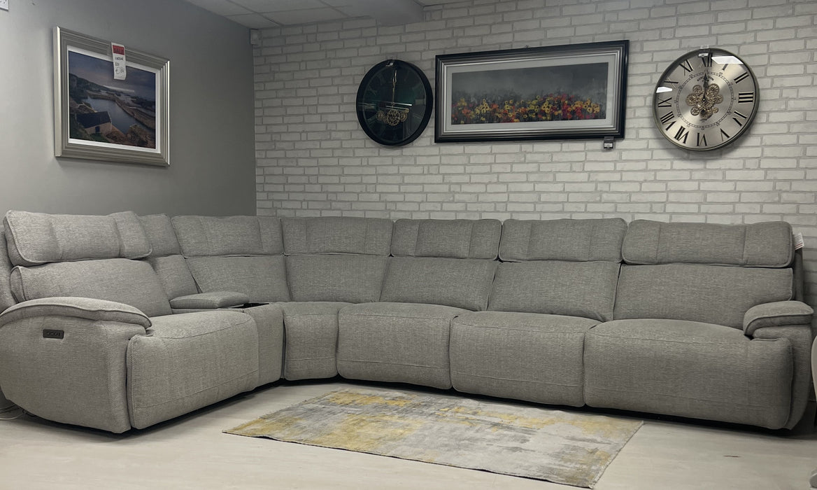Apex media corner recliner suite