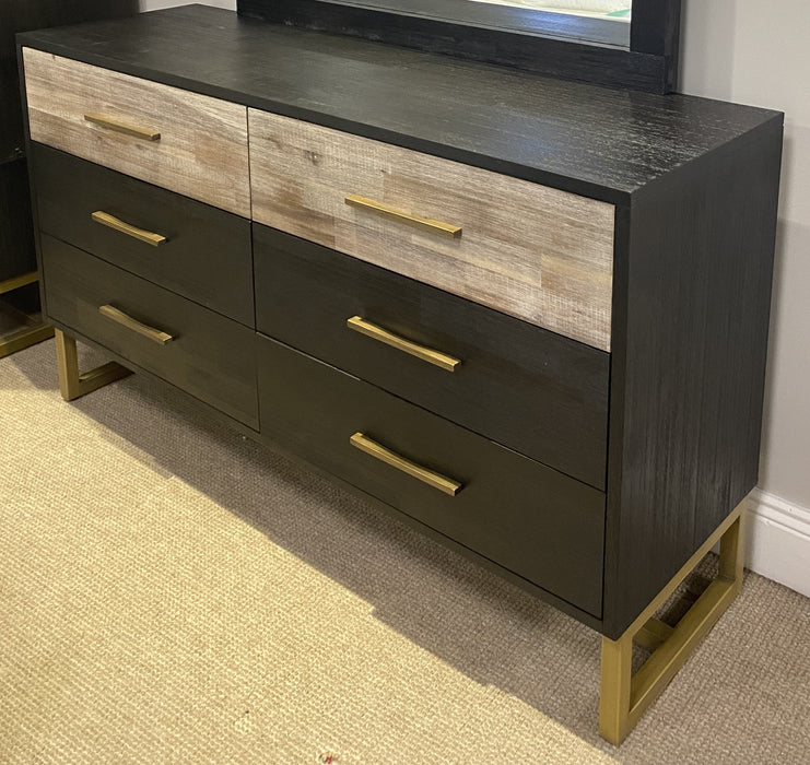 LEGACY DRESSING CHEST